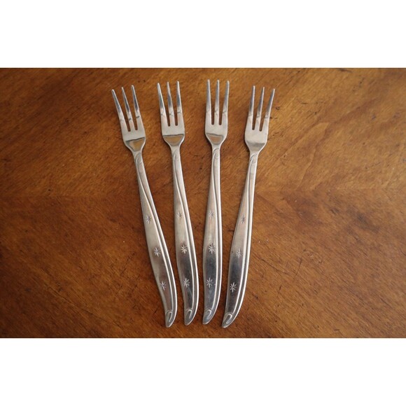 Impassa Atomic Starburst 4x Cocktail Fork 6.25" Flatware Stainless Taiwan Stars - Picture 5 of 8